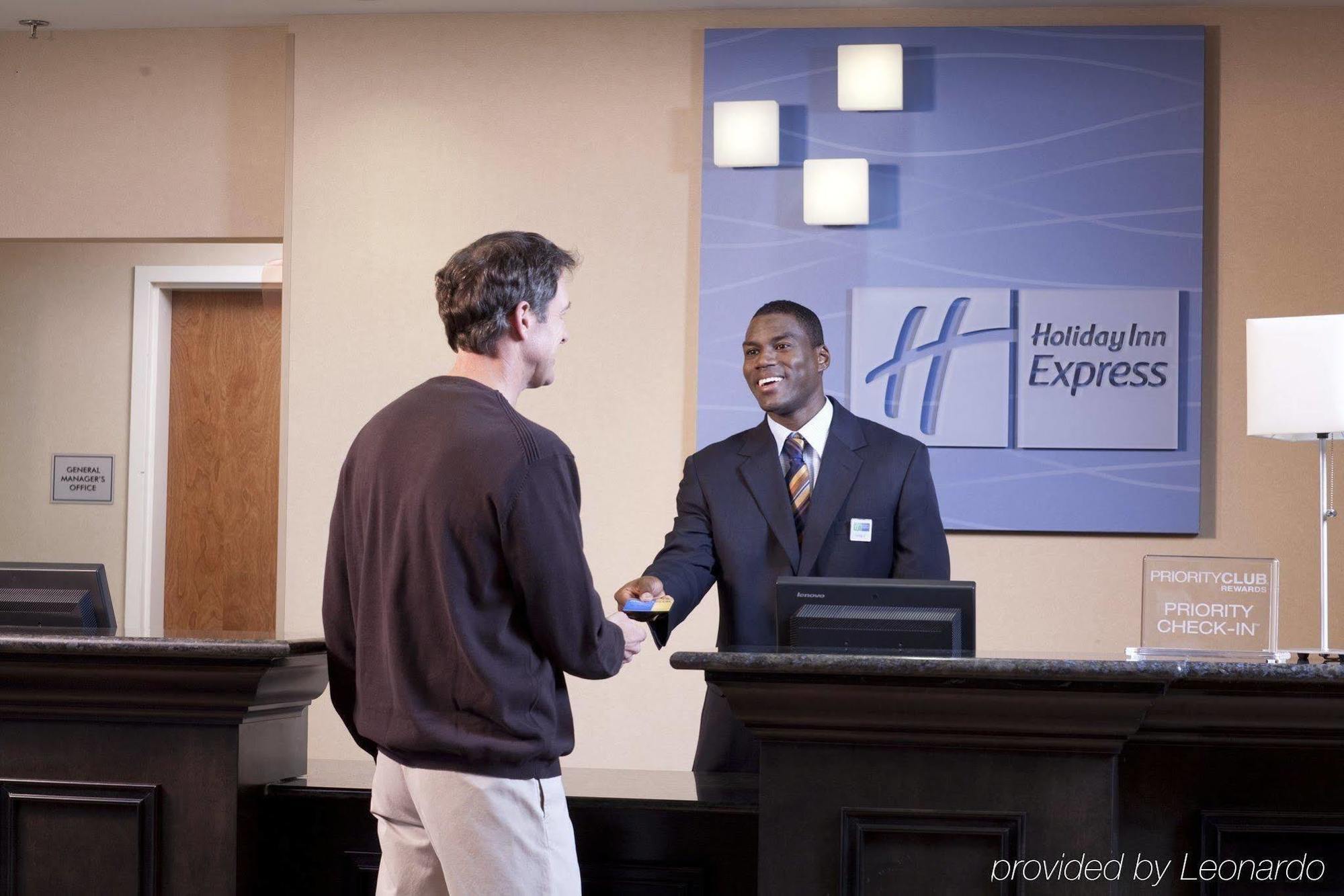 Holiday Inn Express - Charleston/Kanawha City By Ihg 内观 照片